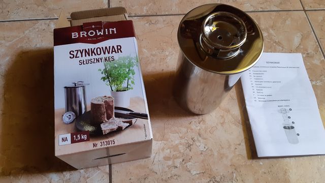 Maquina para hacer carne compacta