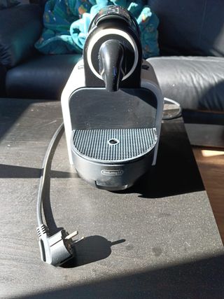 CAFETERA NESPRESSO