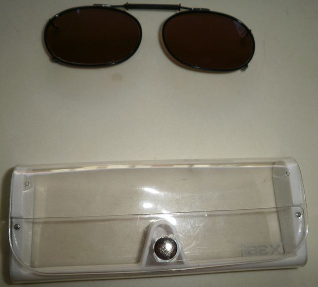 GAFAS CLIP PARA SOL SIN MONTURA UNISEX REC 5