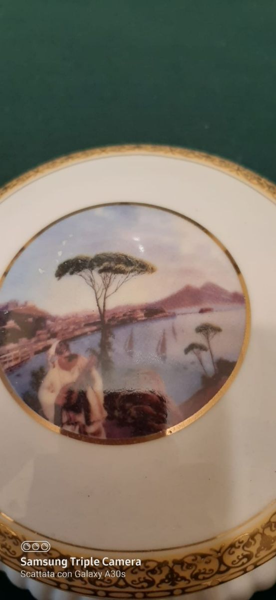 Portabonbon in porcellana