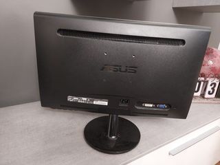 Schermo Asus 19 pollici