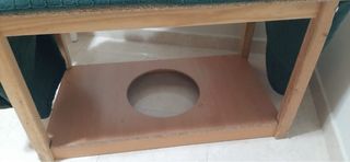 Mesa camilla con cristal y ropa