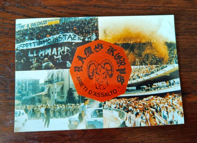 Foto tifo Milan anni 80 90 Fossa Arieti