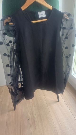 Camisa negra