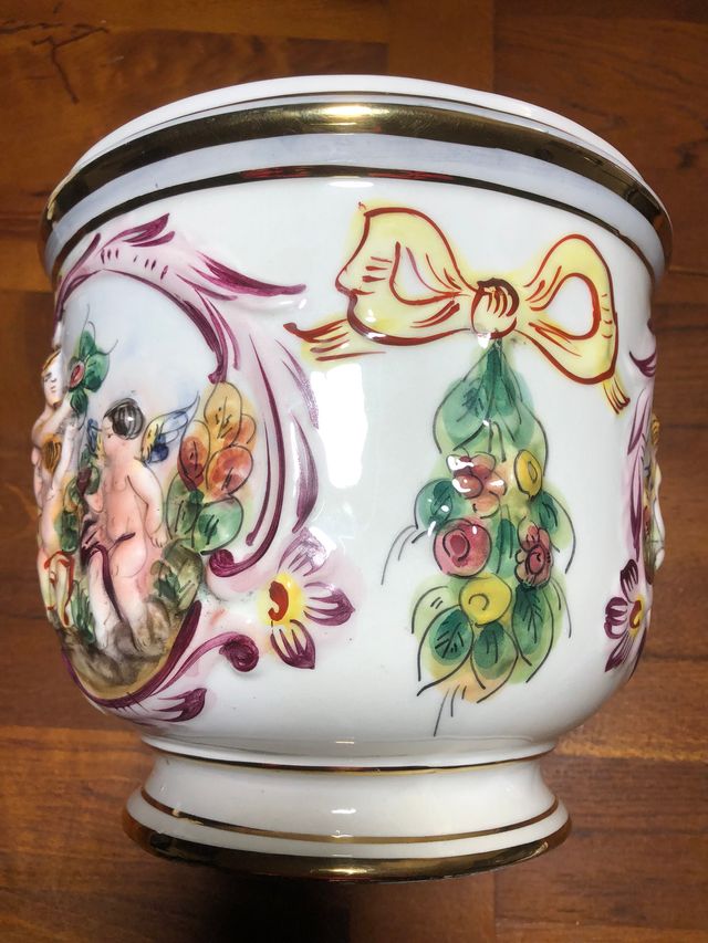 Macetero Capodimonte N Crown – Angeles Querubines