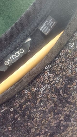 Camiseta lentejuelas de Esmara