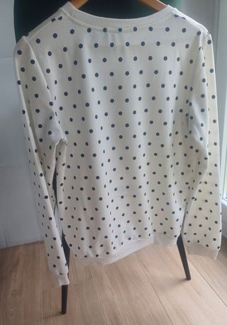 Sudadera lunares