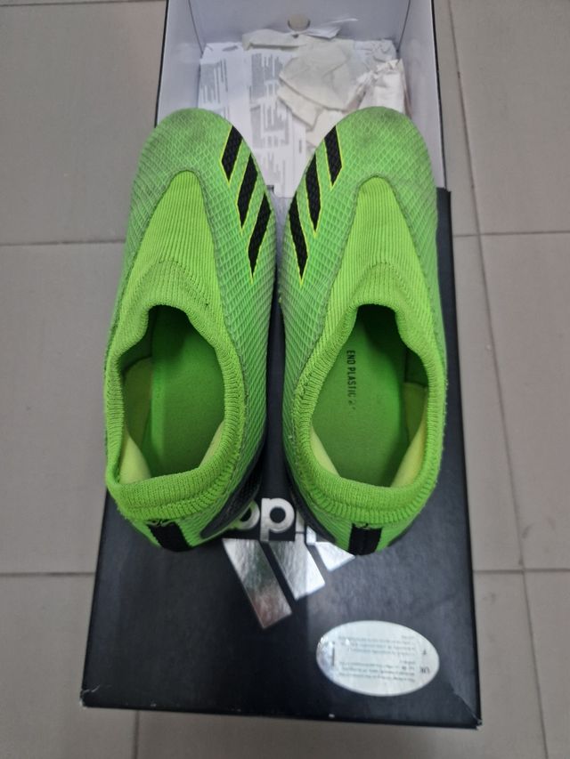 Botas Futbol Adidas tacos recambiables