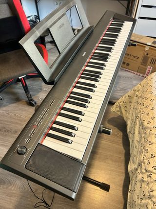 Piano electrico Yamaha Np32 / 76 teclas