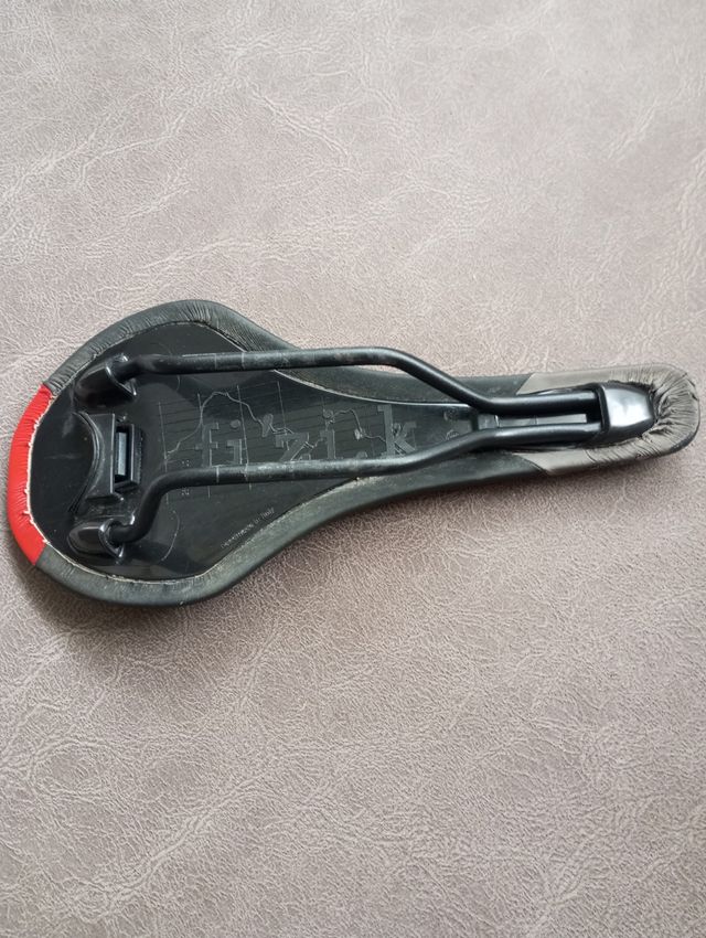 Sillín bicicleta fi'zik