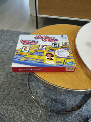 Juego mesa. Quien es quien?