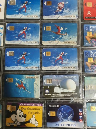 COLECCIÓN DE 210 TARJETAS TELEFÓNICAS