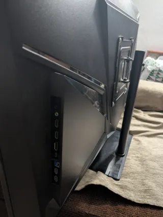 Pantalla/Monitor gaming 4K 43"