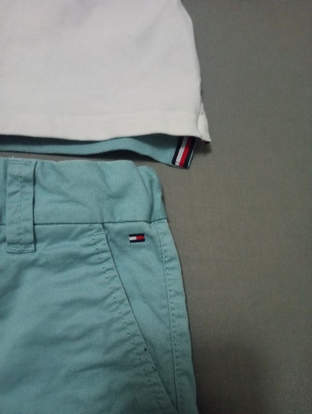 Conjunto pantalón y polo niño.