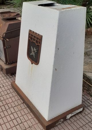Chimenea de fundición clásica