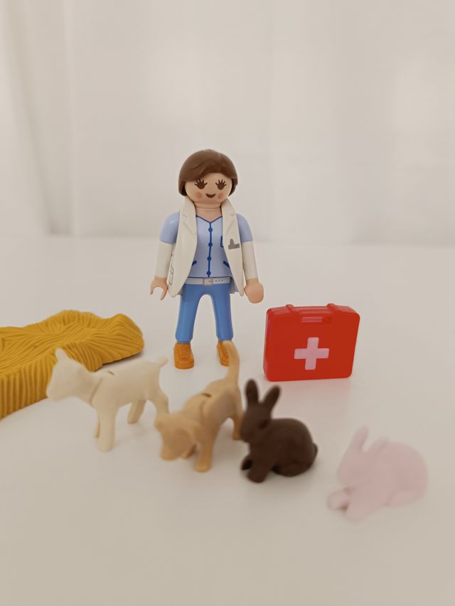 Lote veterinaria  + animales