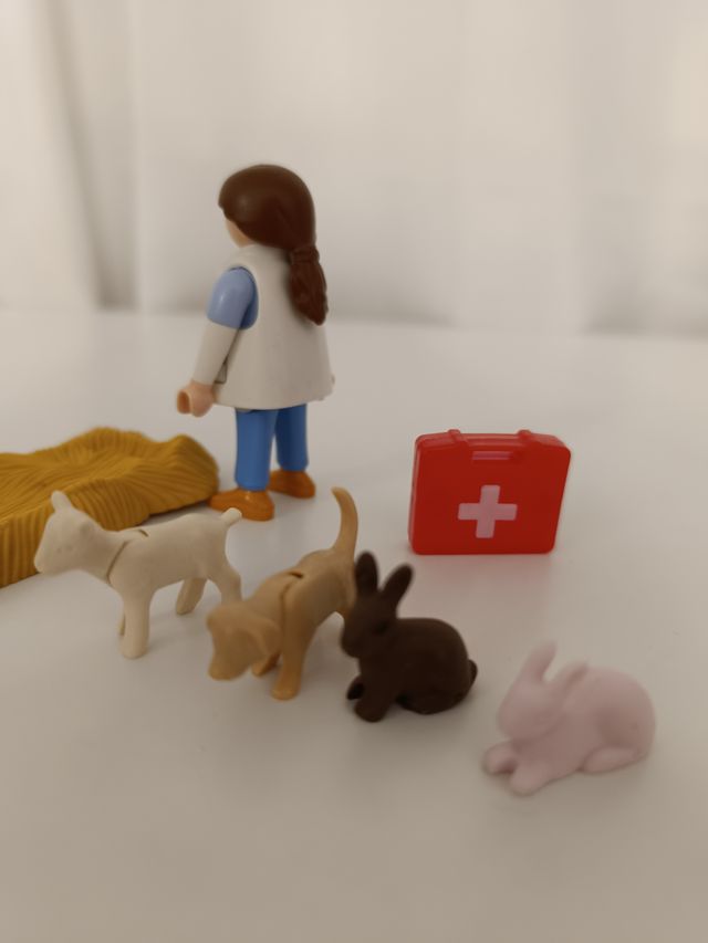 Lote veterinaria  + animales