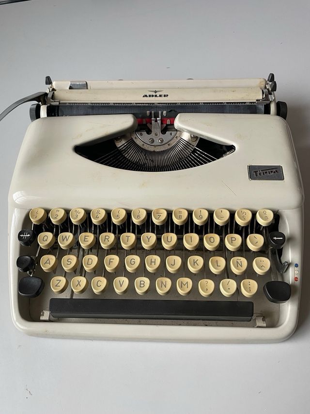 Maquina de escribir TIPPA