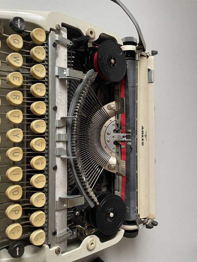 Maquina de escribir TIPPA