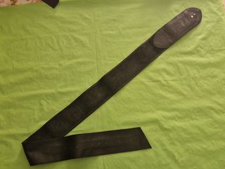 Cinta in similpelle nera morbida cm. 103x6,5 