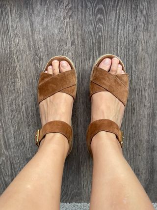 Sandalias ante marron Bimba y Lola