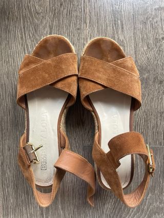 Sandalias ante marron Bimba y Lola
