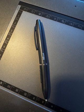 Tavoletta Grafica con penna Trust