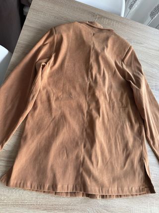 Chaqueta de antelina color camel . Nueva XL