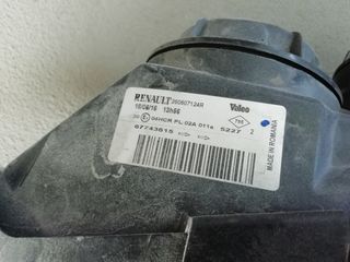 Faro izquierdo renault Megane