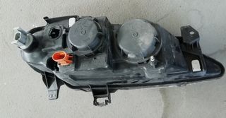 Faro izquierdo renault Megane