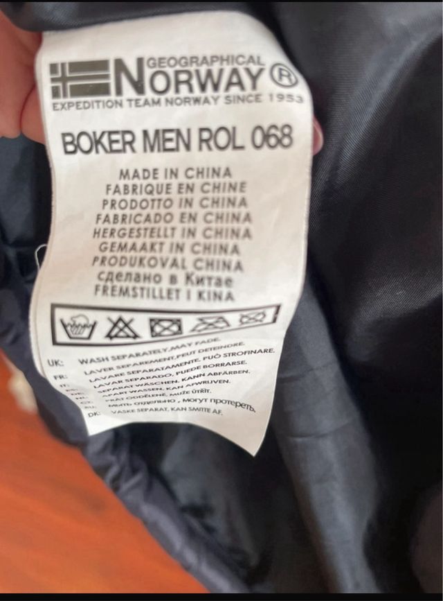 Chaqueta estilo canguro  Geographical Norwag