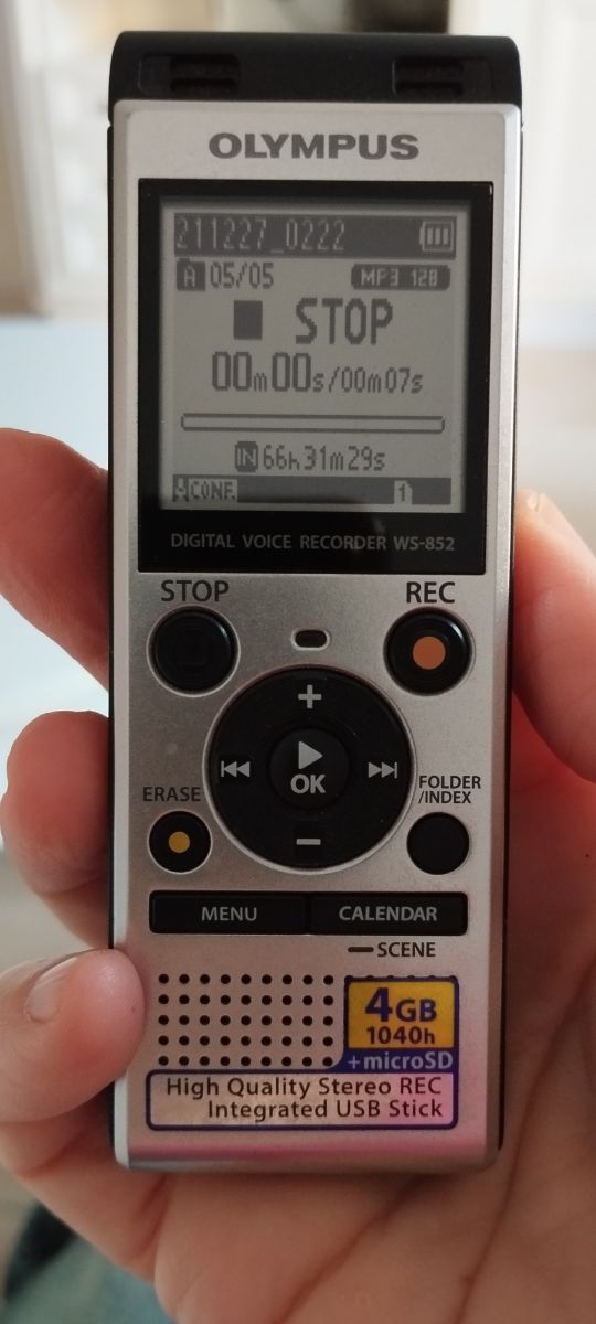 Grabadora de voz Olympus 4GB