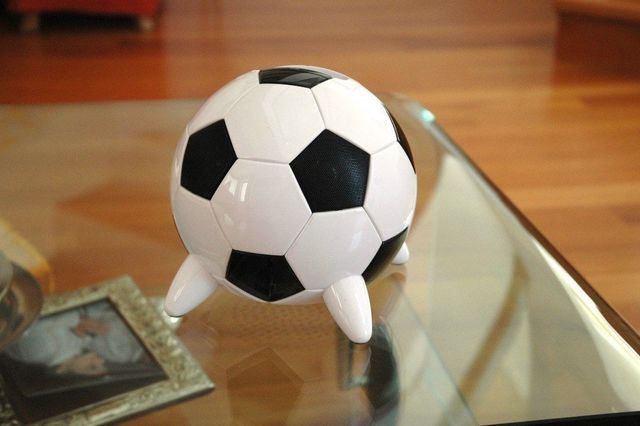 IPOD CASSA DOCKING STATION 2.1 SUBWOOFER PALLONE C