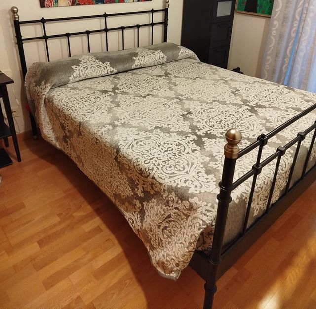 Cama de matrimonio incluido colchón