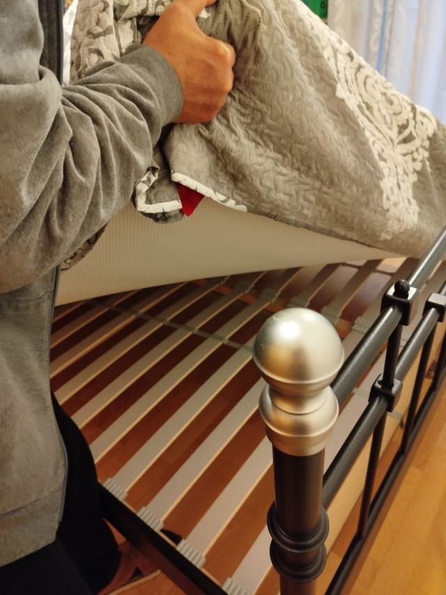 Cama de matrimonio incluido colchón