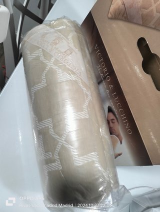 Almohada visco sin estrenar Vitorio&Lucchino
