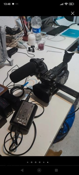 Videocámara profesional Canon XF100