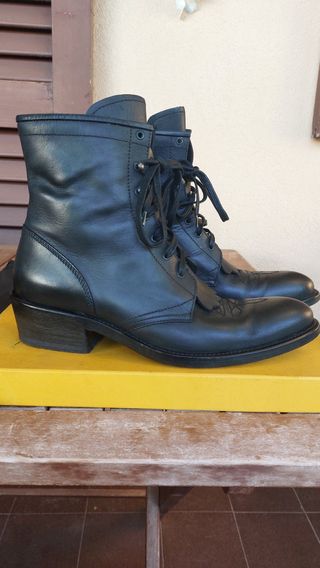 Stivaletto uomo nero fendi