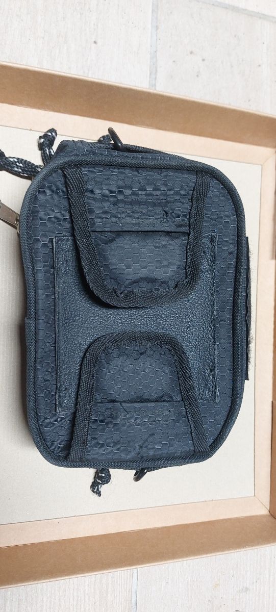 Borsello da serbatoio calamitato