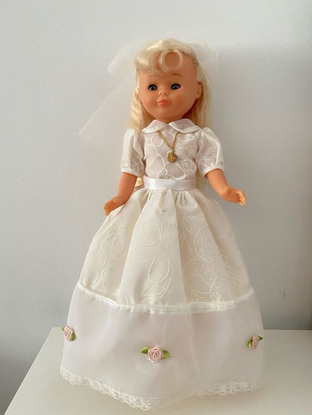 Nancy mi primera comunion