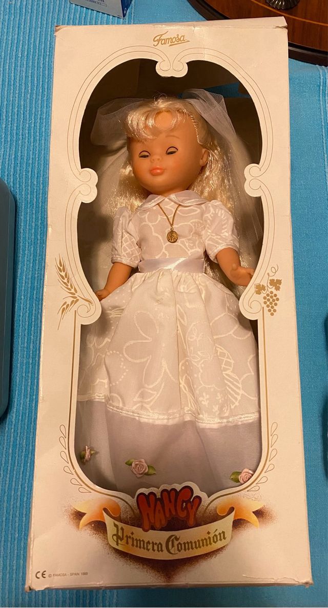 Nancy mi primera comunion