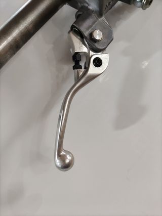 Conjunto manetas Suzuki RMZ 450 2011