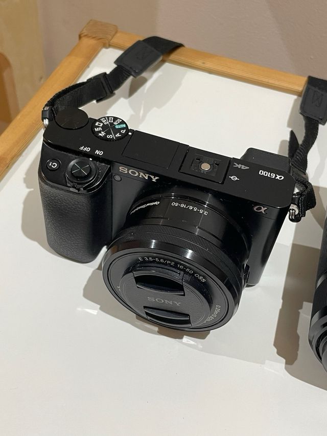 Cámara Sony Alpha 6100 kit