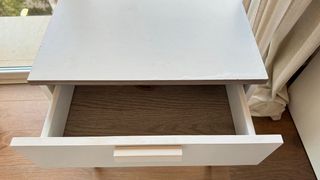 Mesita de noche IKEA TRYSIL