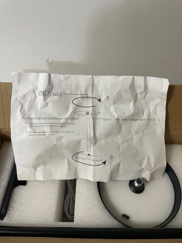 LAMPARA LED DE SOBREMESA TACTIL NEGRA