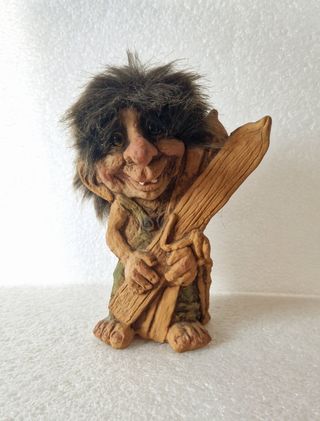 Troll 311 NY Form Sciatore 
