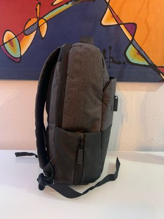 MOCHILA NEGRA PARA PORTÁTIL 15,6'