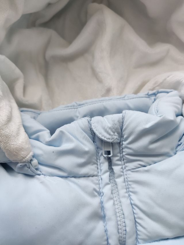 2 chaquetones azul celeste 24meses