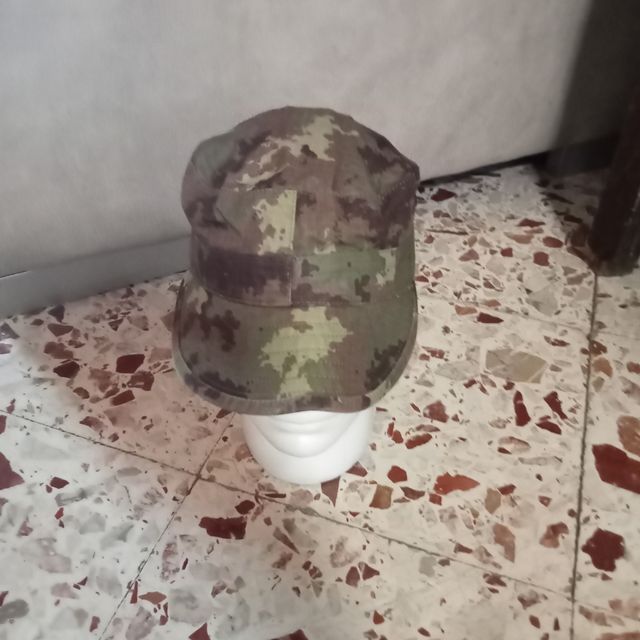 Cappellino militare E.I