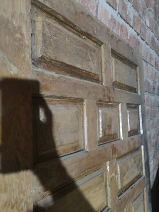 Puerta madera maciza 